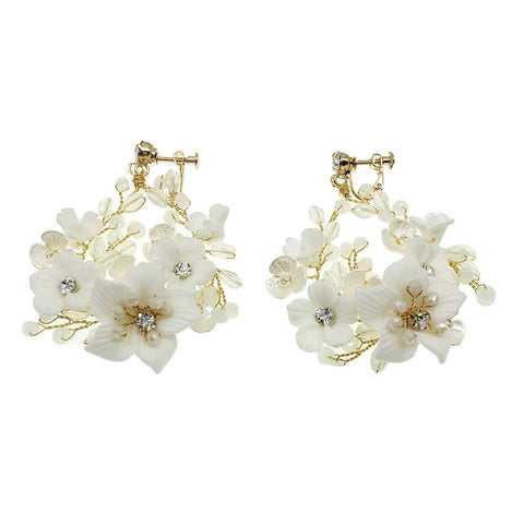 K17 Fashion Flower Clip Earrings Silver Ceramic Flower Accessory