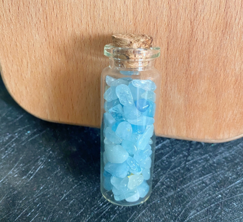 S3 Natural crystal stone gravel glass wishing bottle Home furnishing articles