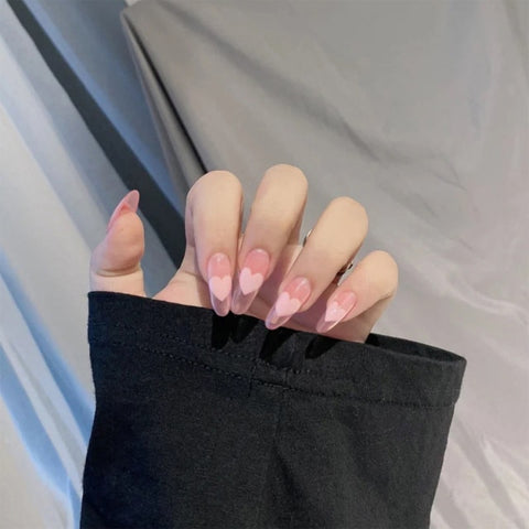 Middle length false nails with heart pattern Inpluser