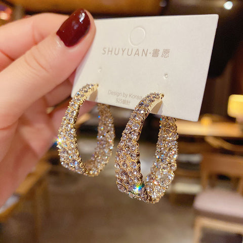 New style show face small high-end atmosphere decoration fashion women