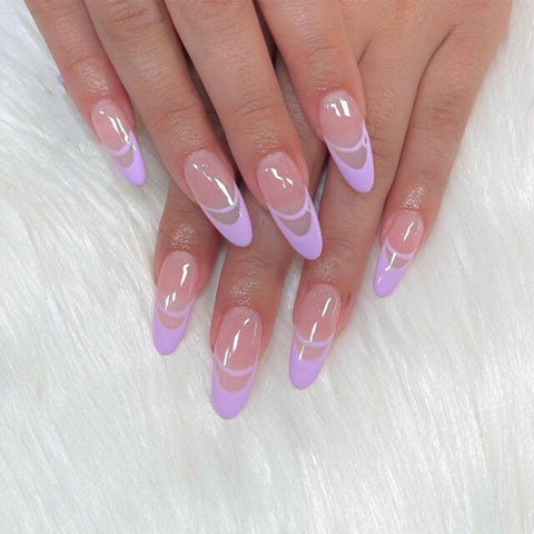 Middle length false nails with heart pattern Inpluser