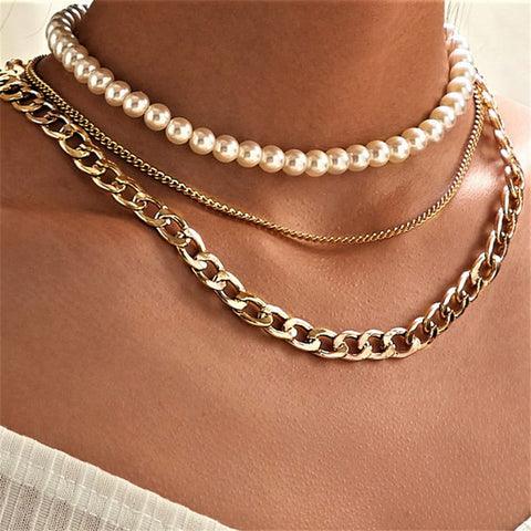 Simple Crystal Geometric Gold Pendant Necklace Set for Women