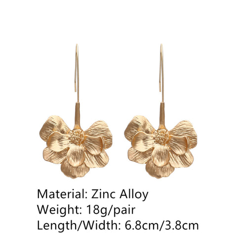Retro Golden Metal Leaf Stud Earrings Geometric Irregular Plant Earring