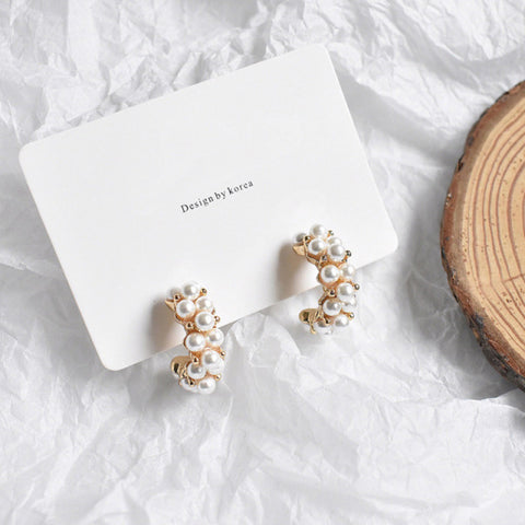 New Simple Celebrity Style Gold Pearl Stud Earrings For Woman