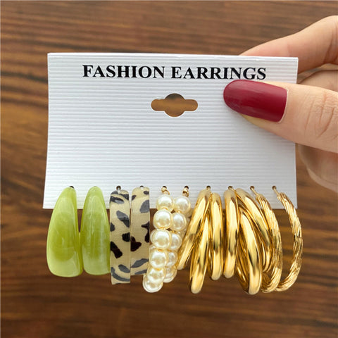Trendy Exquisite Pearl Metal Earrings Set For Women