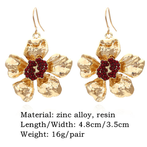 Retro Golden Metal Leaf Stud Earrings Geometric Irregular Plant Earring