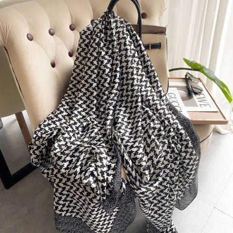 Women Silk Winter Scarf Luxury Design Print Lady Beach Shawl Scarves