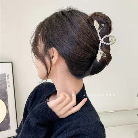 New double fish tail pearl large grab rhinestone shark clip