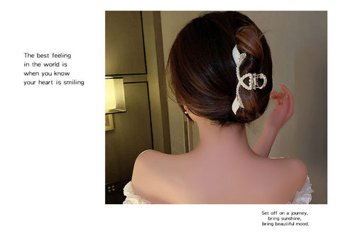 New double fish tail pearl large grab rhinestone shark clip